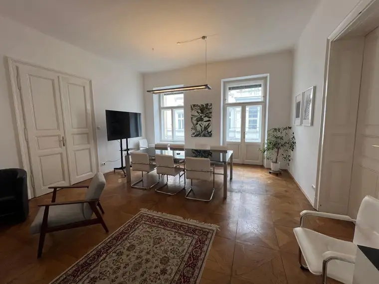 repräsentatives Altbau-Büro bei der Technischen Universität