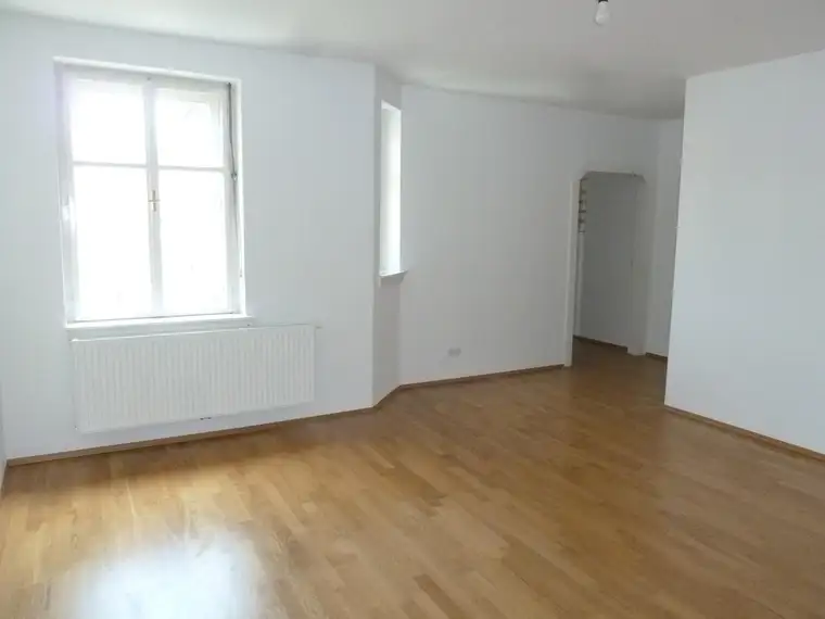 PROVISIONSFREI Altbau-Mietwohnung mit Balkon Graz-Geidorf
