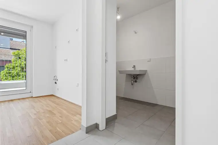 Neubau: helle &amp; ruhige 2-Zimmerwohnung mit Außenfläche | Luftwärmepumpe &amp; Photovoltaikanlage | Schlüsselfertig