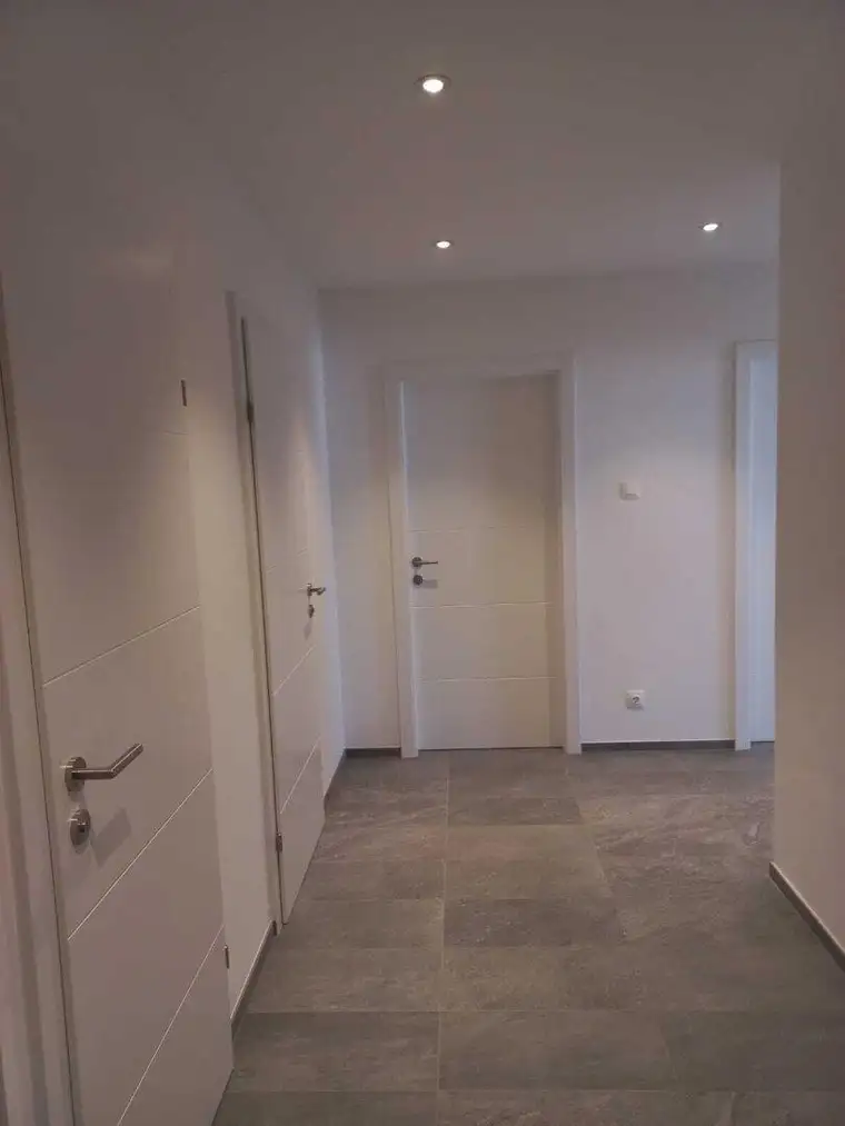 Top Wohnung in Wels - Neuwertige Wohnung mit Loggia und Garagenplatz !!!