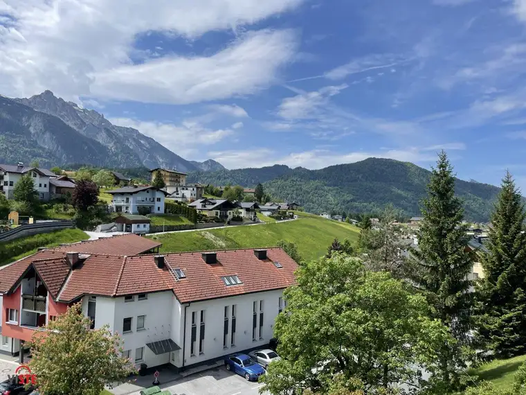 Charmante Garconniere mit Bergblick – klein, sonnig &amp; voller Möglichkeiten!