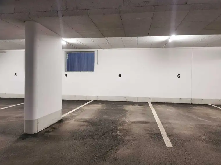 AAP5 - Tiefgaragenparkplatz zu vermieten - Steinfeld 1, Zell am Ziller
