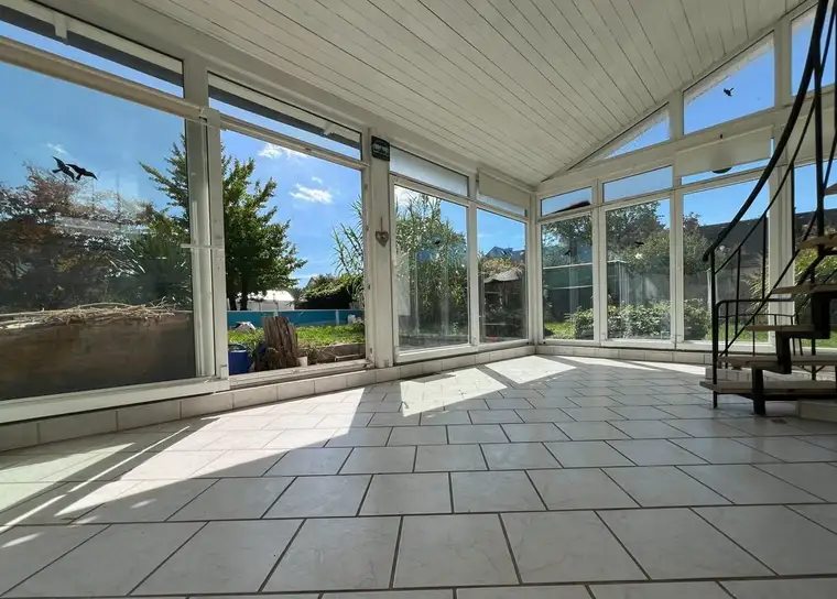 Charmantes Haus in ruhiger Siedlungslage mit großem Garten 