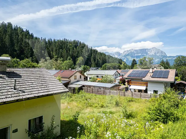 Grundstück mit Baugenehmigung