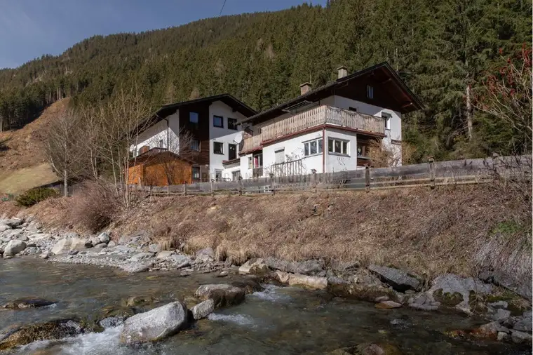 Pension und Privathaus beim höchsten Skigebiet Österreichs in der nähe von Kühtai zu verkaufen