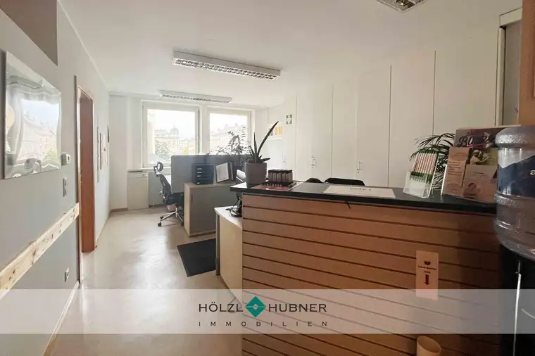 Helles Büro im Andräviertel