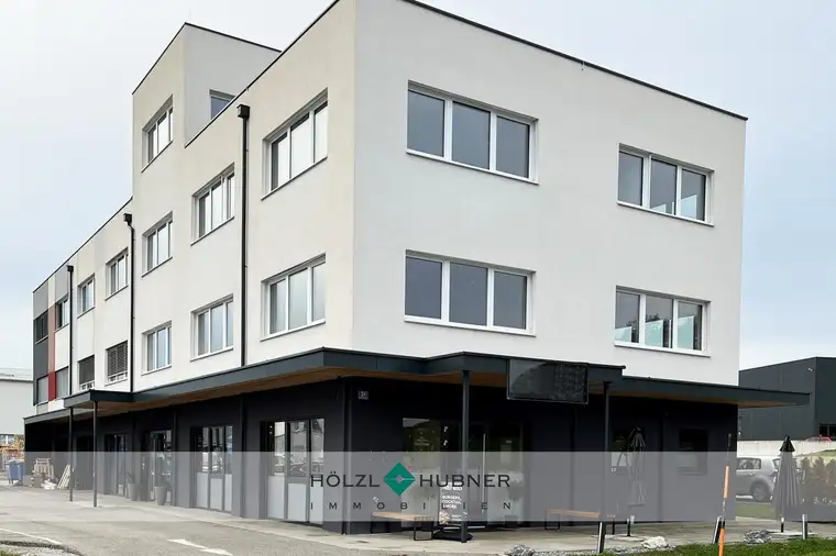 Arbeiten im Grünen: Büros in Lengau zu vermieten