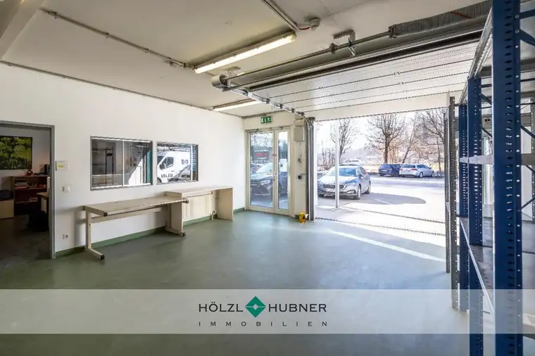 Büro mit Lager und Rolltor in Salzburg Nord