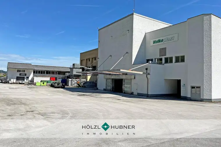 großzügige Hallenflächen in Hallein zu vermieten