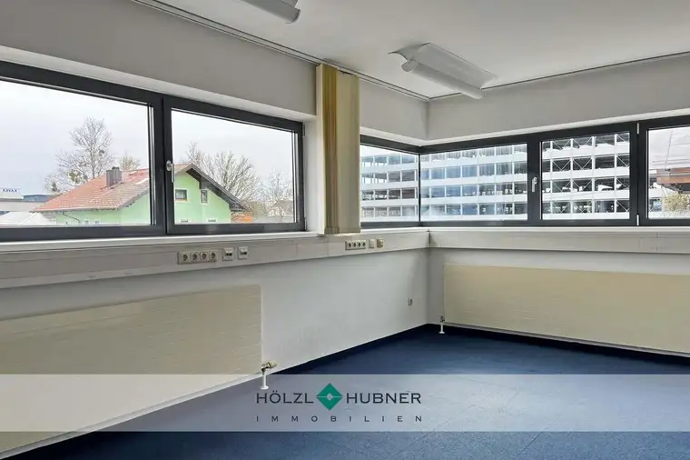 Kompakte Büroeinheit mit guter Anbindung