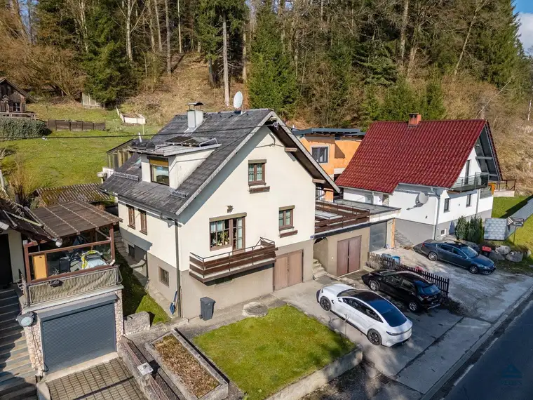 Charmantes Wohnhaus in Zipf - Ortsteil Redl