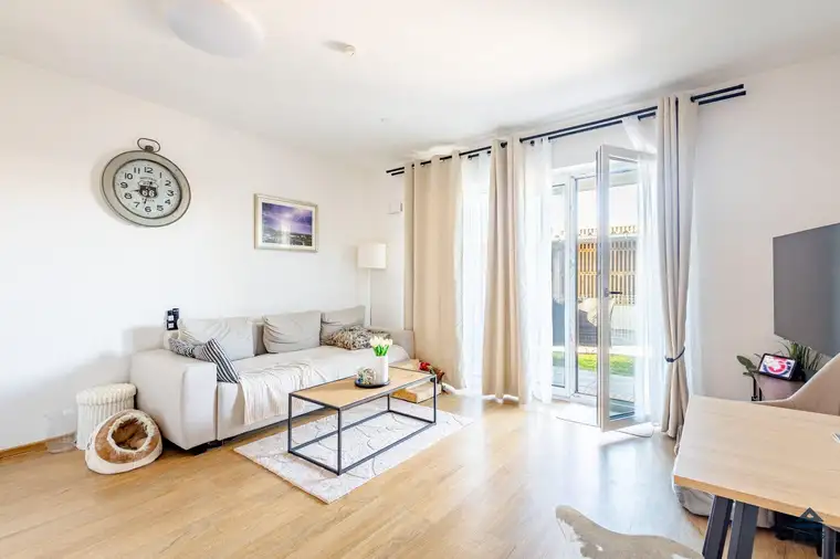 MODERN WOHNEN IN MAXGLAN: 3-Zimmer-Wohnung mit Terrasse &amp; Garten