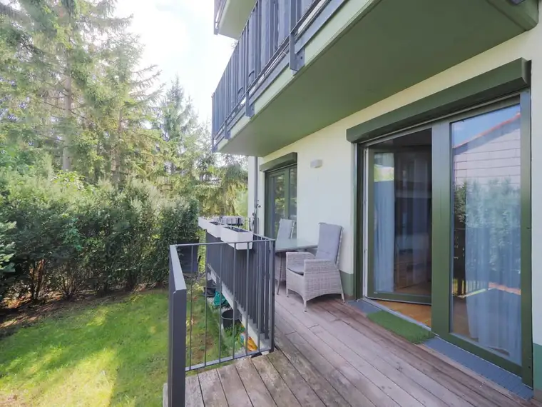 Hochwertige Dreizimmerwohnung mit Garten und Tiefgaragenplatz in Brunn am Gebirge
