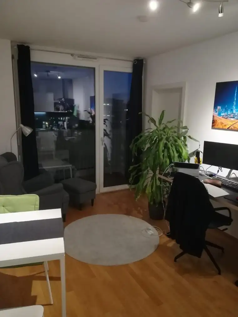 MODERNE 2-ZIMMER-WOHNUNG IN ZENTRALER LAGE