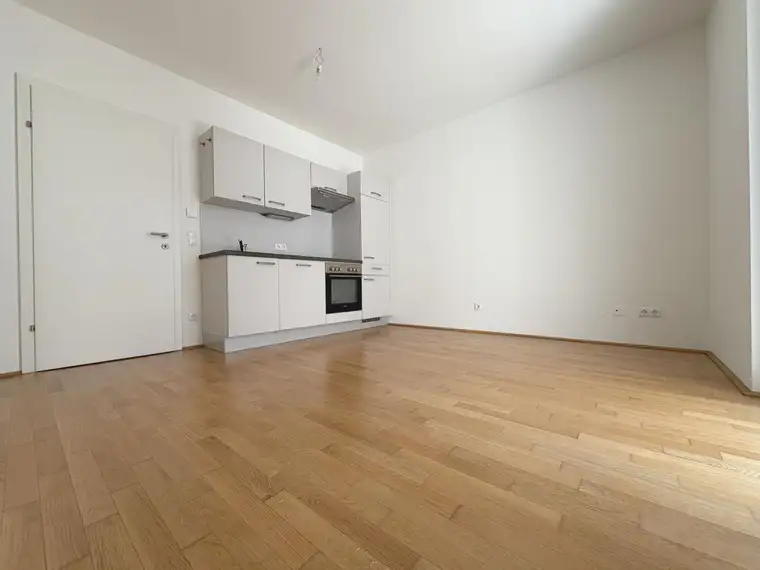 MODERNE 3-ZIMMER-WOHNUNG IN ZENTRALER LAGE