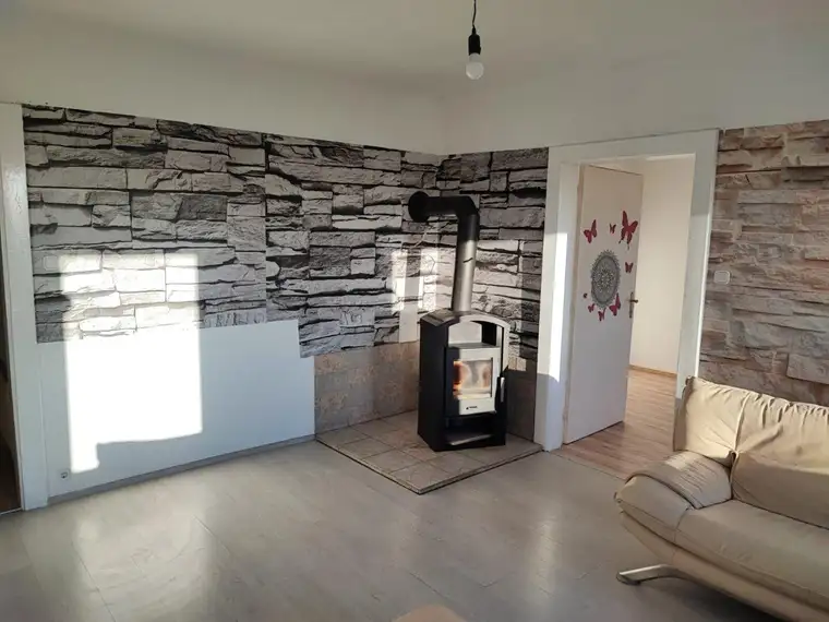 Eine 4 Zimmerwohnung mit Gemeinschaftsgarten ca. 1500 qm