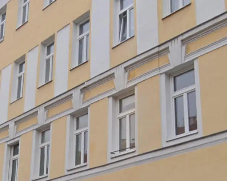 sehr schönes Zinshaus