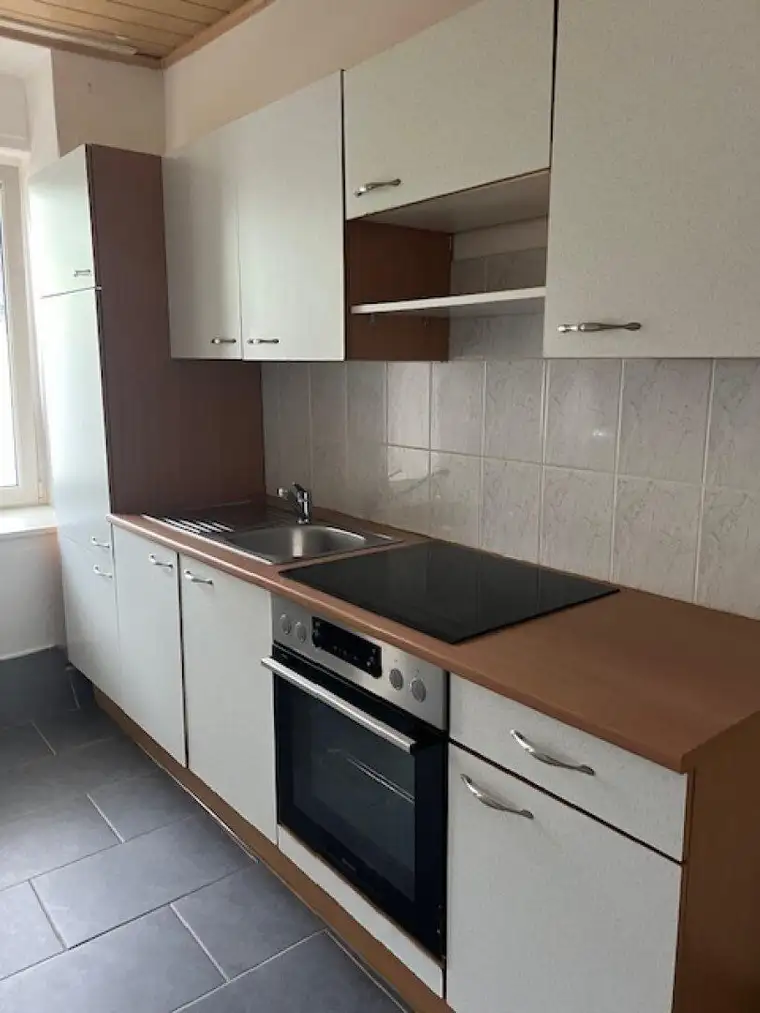 BARRIEREFREI ! Perfekt geeignet für Studenten oder Singles! Gemütliche 2 Zimmer wohnung - sofort verfügbar!