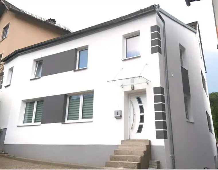 Zweifamilienhaus in Böhlerwerk