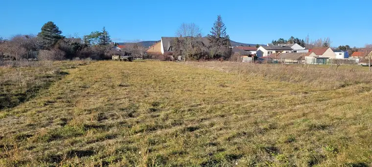 Schöne Baugelegenheit in Kottingbrunn