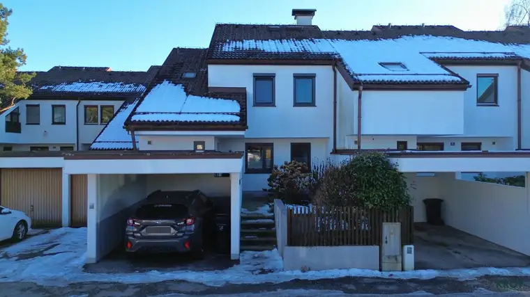 Charmantes Reihenhaus mit Garten &amp; Balkon in bester Lage - Aigen