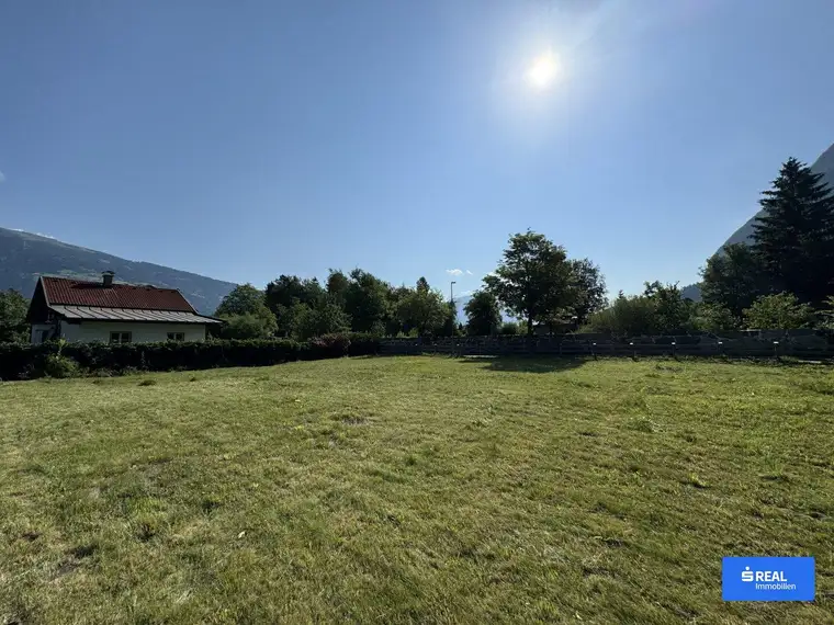 Grundstück in Lienz mit Freizeitparadies vor der Tür