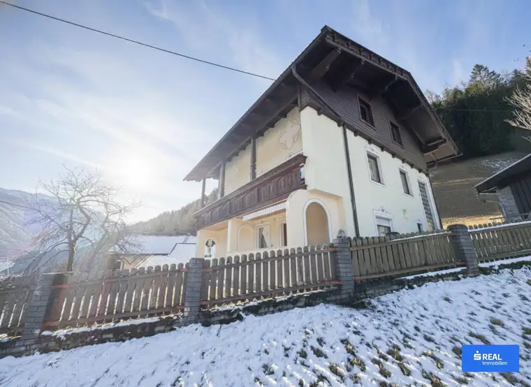 Wahre Seltenheit: Haus mit Seeblick im Mölltal
