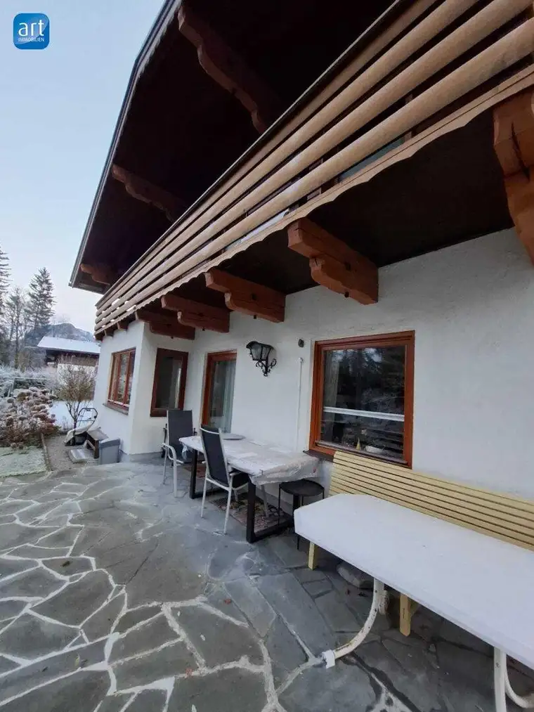 Idyllisches Einfamilienhaus mit zauberhaftem Garten im Bluntautal