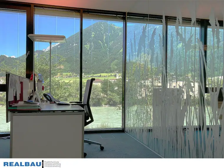 Bürofläche mit außergewöhnlicher Aussicht - Top B4