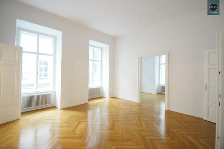 Wunderschönes Büro in perfekter Lage nahe Stadtpark! Stellplatz verfügbar!