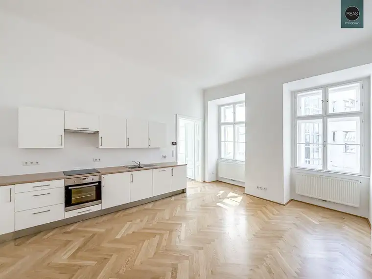 Traum Büro in historischem Denkmal-Haus in Toplage der Innenstadt!
