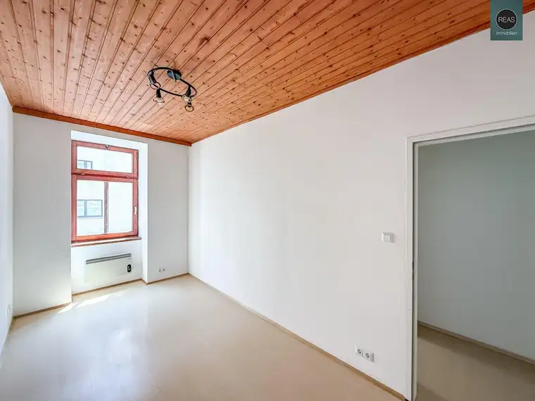 Teilrenoviertes Büro beim Hauptbahnhof Wien!