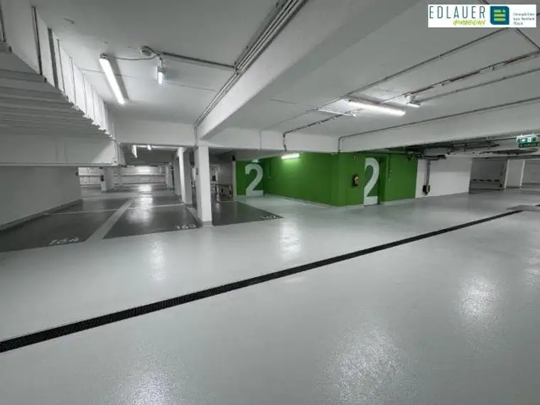Garagenparkplätze in Top Lage zu vermieten - Gumpendorfer Straße 83-85!