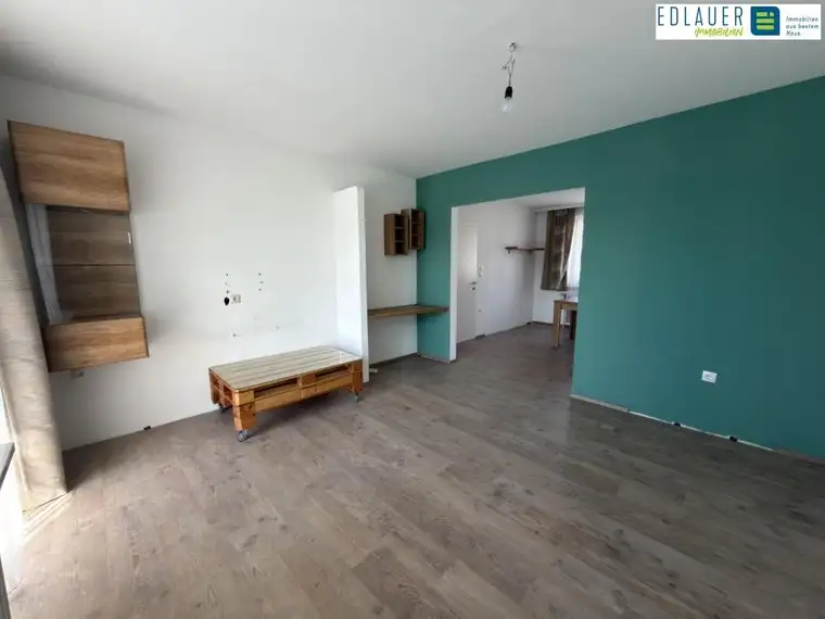 Attraktive 2-Zimmer-Wohnung mit Loggia!
