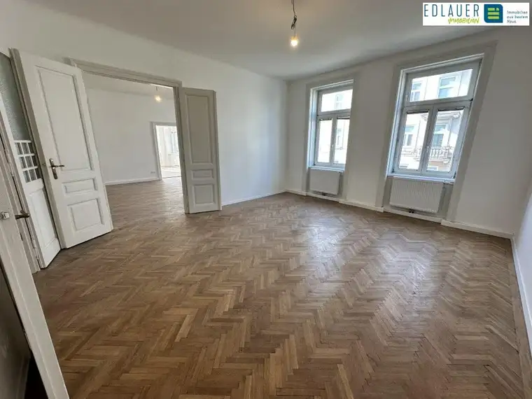Exklusive 3-Zimmer-Wohnung im Villenviertel - ca. 130m²!