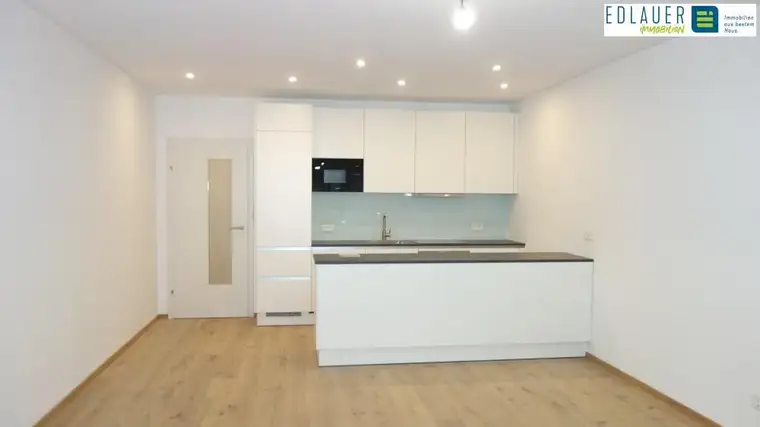 ERSTBEZUG MIETWOHNUG IN TOP LAGE!