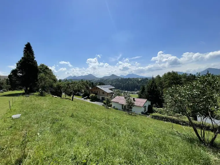 Traumhafte Aussichten: Baugrund