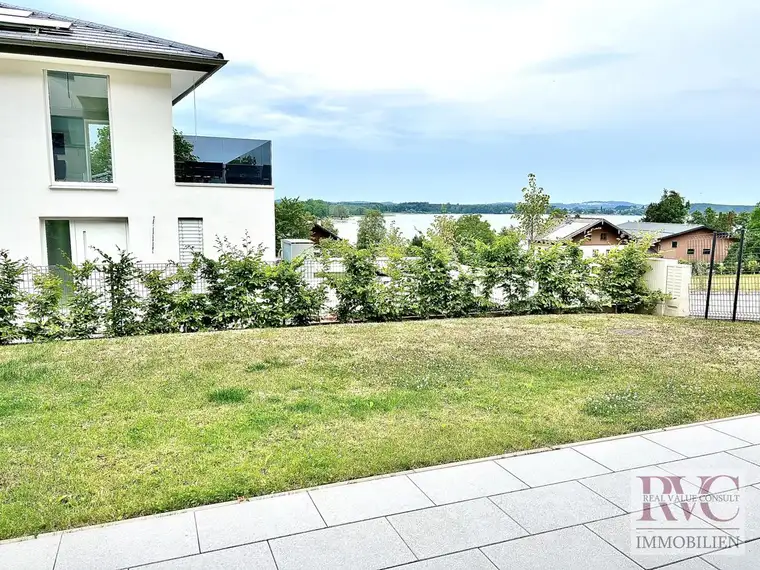 Exklusive Gartenwohnung mit herrlichem Seeblick – Ruheoase am Mattsee nahe dem charmanten Ortskern