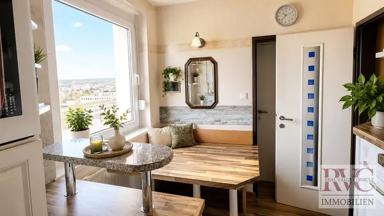 Gut geschnittene 3-Zimmer-Wohnung mit Loggia, Infrarotkabine &amp; Aussicht in Krems