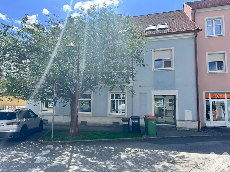 Attraktive Büro-/Geschäftsfläche in Bestlage!