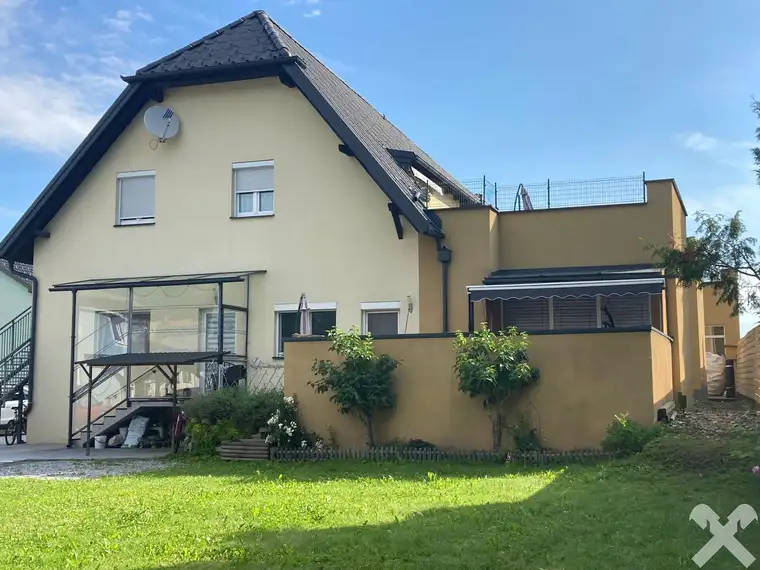 Köflach-Pichling / 3-Zimmer-Wohnung mit 25 m² großem Balkon und Rundumblick!