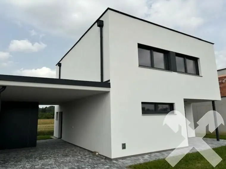 Haus am Stadtrand Mitten im Grünen - Erstbezug ab Herbst 2025 möglich!