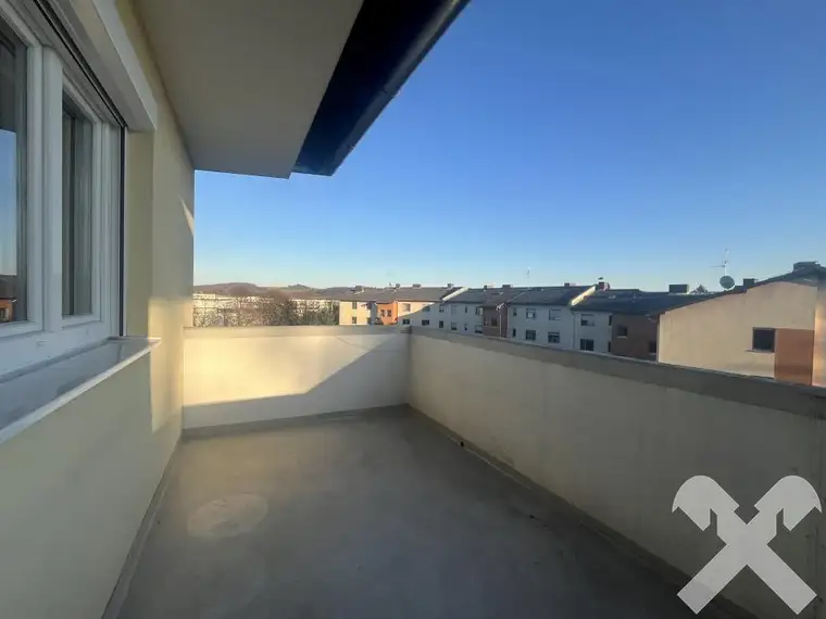 Ruhige 2-Zimmer-Wohnung mit Balkon, Garage und Fernwärme in gepflegter Wohnsiedlung