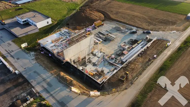 Gewerbegrund mit Anbindung an die Südautobahn A2 Graz - Wien