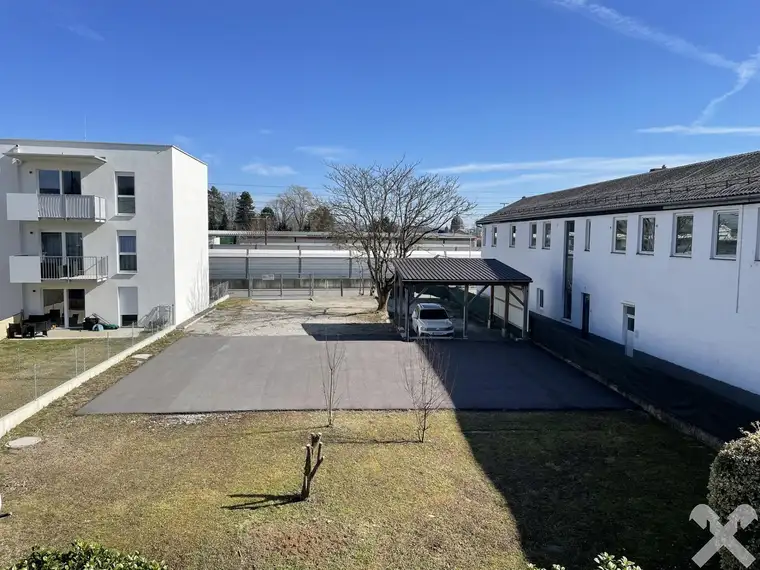 Vielseitig - Universell - Profitabel! Gewerbe- und Wohnbaugrundstück in 8053 Graz