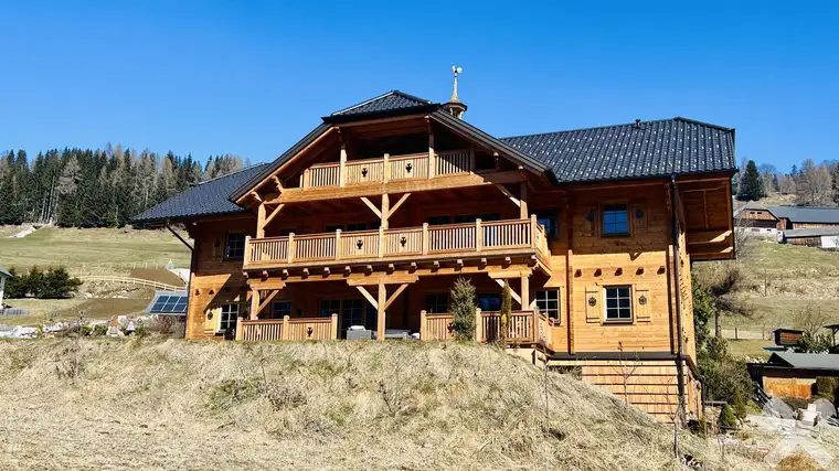 Ein Traum aus Holz - interessant für Anleger!