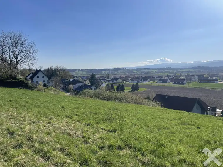 Traumlage in Dobl! Baulandjuwel mit toller Perspektive