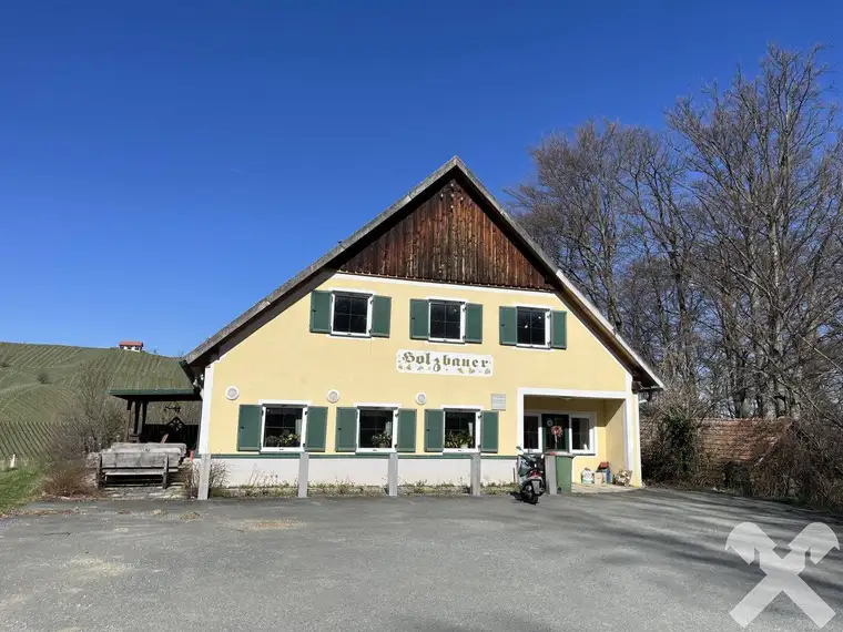 Ehemaliger Buschenschank mit ca. 3 ha Wald in Gamlitzer Traumlage