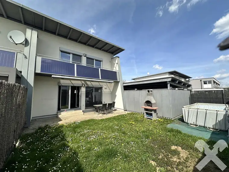 Neuwertiges Reihenhaus in Feldkirchen
