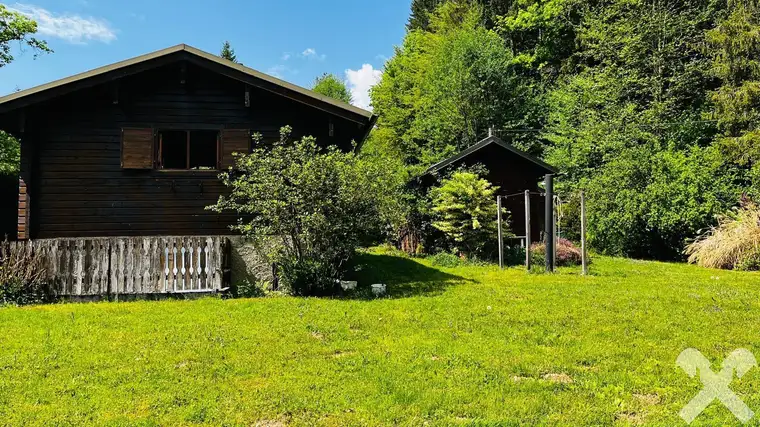Wochenendhaus auf sonnigem Grundstück inkl. Gartenhütte Nähe Tobelbad - südwestlich von Graz